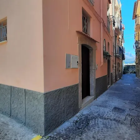 Le Tre Caravelle Apartment *